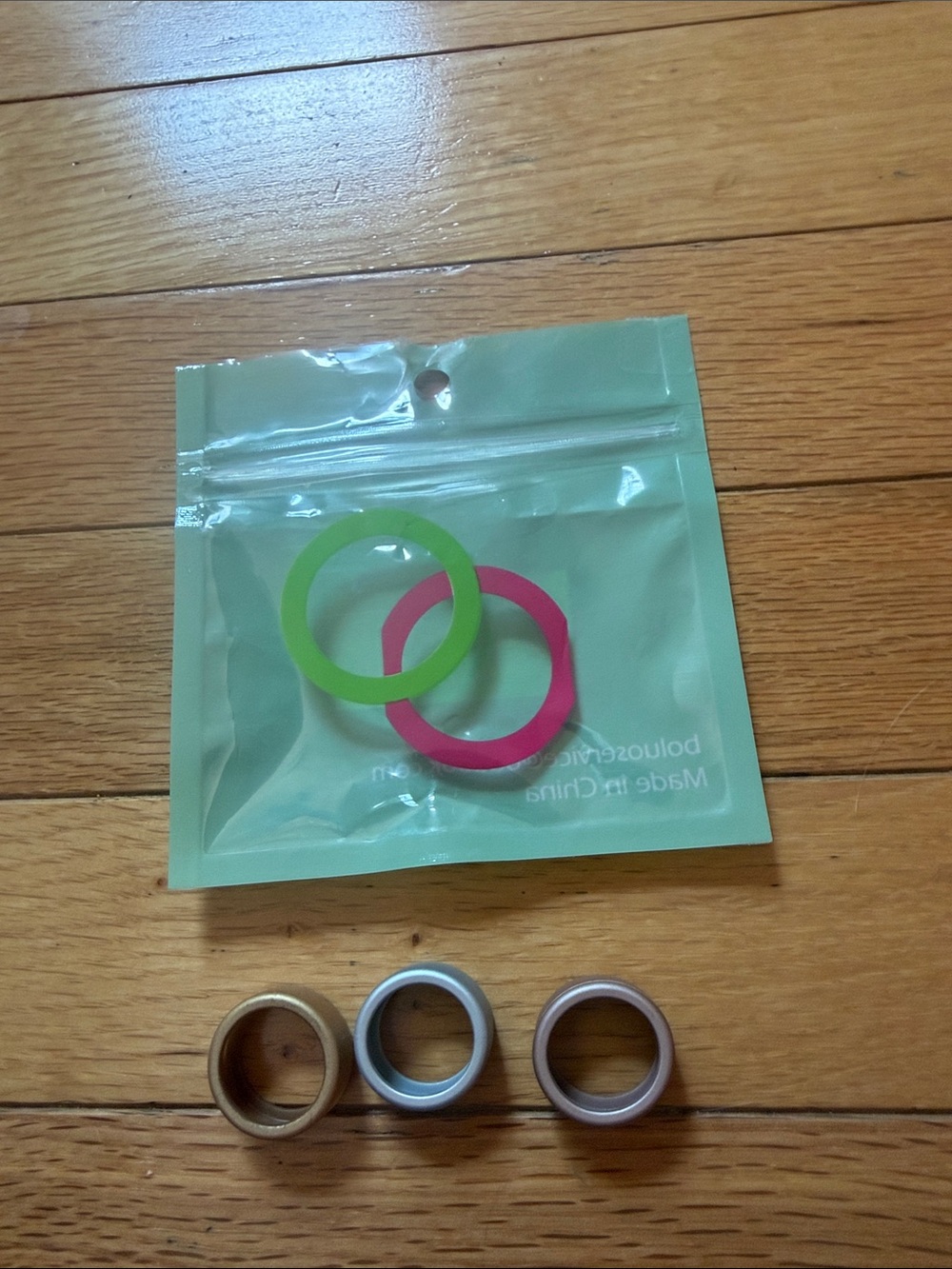 Silicone O-Rings and Metal Rings Set - Green & Pink